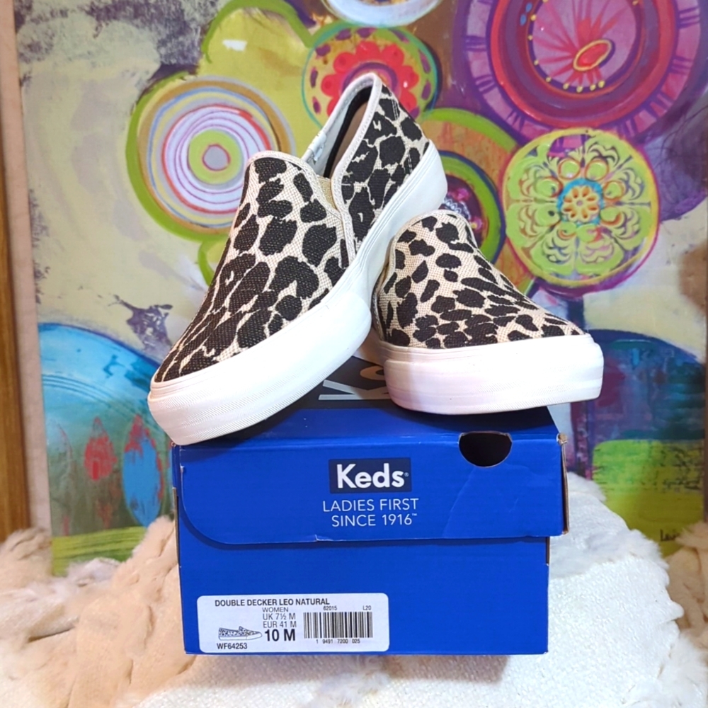 NEW Keds Double Decker Leo Natural SZ 10 MD Cushioned Slip-ons